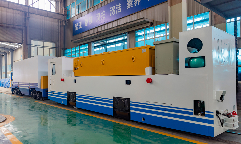 積木式多動力編組具有投入成本低、動力模塊化、動力分散式驅動、維修互換性強等特點，是已有編組列車升級改造的較佳選擇。據悉，作為窄軌運輸領域享有盛譽的企業，中鐵工業為市場提供了超1400列水平運輸編組，成功應用于鐵路、公路、地鐵市政、礦山開采、引水工程等多個領域隧道施工運輸。