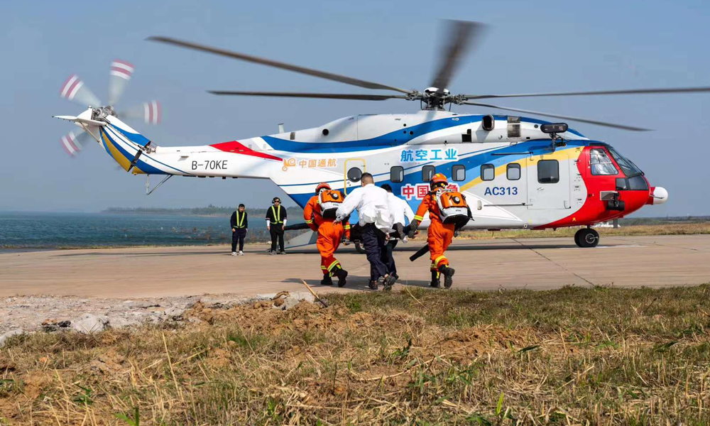 本次演練設(shè)置“航空滅火、航空救援、航空醫(yī)療、應(yīng)急通信”四大應(yīng)急救援場(chǎng)景，集結(jié)航空工業(yè)自主創(chuàng)新研制的AG600M大型水陸兩棲飛機(jī)，“新舟”60固定翼飛機(jī)，AC313、AC312、AC311A直升機(jī)，“翼龍”-1E無(wú)人機(jī)，AR-500無(wú)人直升機(jī)共7型8架裝備執(zhí)行了“災(zāi)情偵察、態(tài)勢(shì)監(jiān)控、中繼通信、精準(zhǔn)滅火、快速投送、醫(yī)療救護(hù)、絞車救援、效能評(píng)估”等演練科目，是國(guó)內(nèi)最大規(guī)模的多機(jī)種航空應(yīng)急救援綜合實(shí)戰(zhàn)演練。