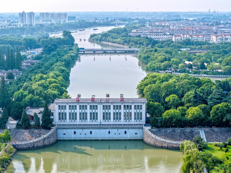 這是位于江蘇省揚州市江都區的南水北調東線源頭江都水利樞紐一站（7月6日攝，無人機照片）。新華社發（任飛 攝）